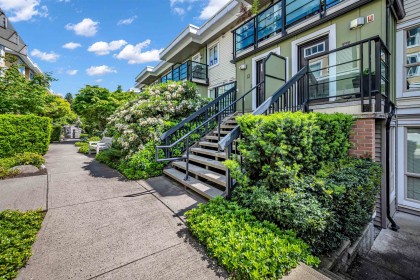 Photo 5 at 74 - 728 W 14th Street, Mosquito Creek, North Vancouver