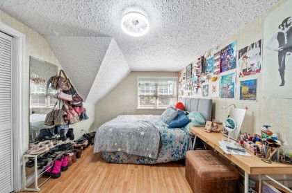 Photo 14 at 230 W 22nd Street, Central Lonsdale, North Vancouver