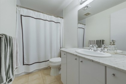 Photo 17 at 303 - 100 E Esplanade, Lower Lonsdale, North Vancouver