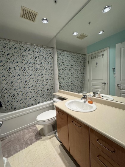 Photo 7 at 510 - 2268 Redbud Lane, Kitsilano, Vancouver West