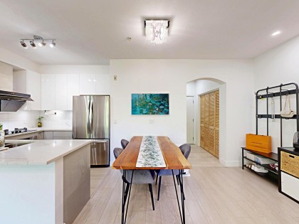 Photo 10 at 211 - 2083 W 33rd Avenue, Quilchena, Vancouver West