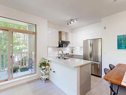 Photo 14 at 211 - 2083 W 33rd Avenue, Quilchena, Vancouver West