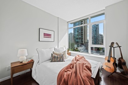 Photo 26 at 607 - 480 Robson Street, Downtown VW, Vancouver West