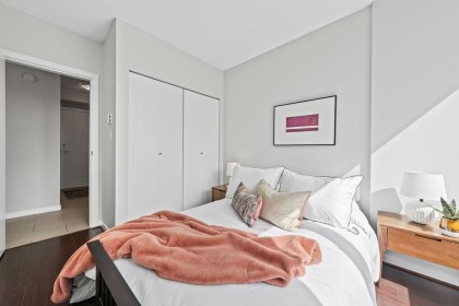Photo 28 at 607 - 480 Robson Street, Downtown VW, Vancouver West