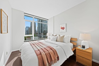 Photo 24 at 607 - 480 Robson Street, Downtown VW, Vancouver West