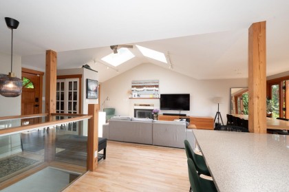 Photo 5 at 1185 Cloverley Street, Calverhall, North Vancouver