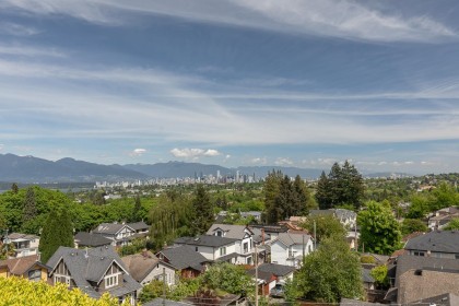 Photo 18 at 303 - 3595 W 18th Avenue, Dunbar, Vancouver West