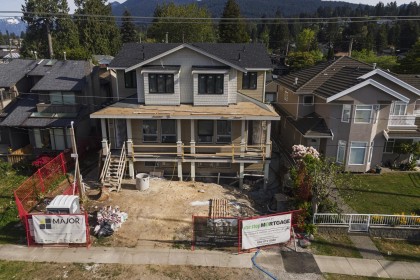 Photo 6 at 258 E 21st Street, Central Lonsdale, North Vancouver