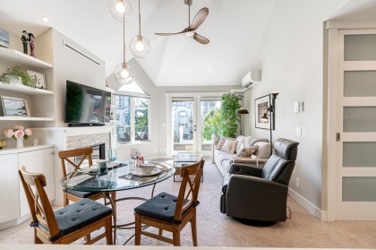 Photo 7 at 306 - 1535 Chesterfield Avenue, Central Lonsdale, North Vancouver