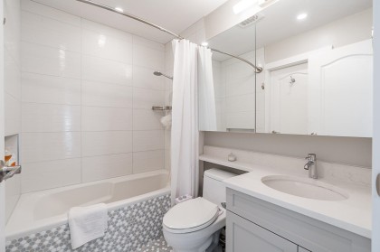 Photo 19 at 306 - 1535 Chesterfield Avenue, Central Lonsdale, North Vancouver