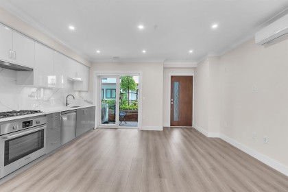 Photo 6 at 8327 French Street, Marpole, Vancouver West