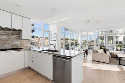Photo 4 at 409 - 185 Victory Ship Way, Lower Lonsdale, North Vancouver