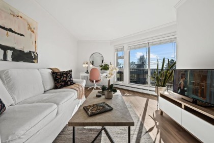 Photo 17 at 207 - 235 W 4th Street, Lower Lonsdale, North Vancouver