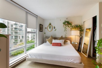 Photo 4 at 707 - 131 Regiment Square, Downtown VW, Vancouver West