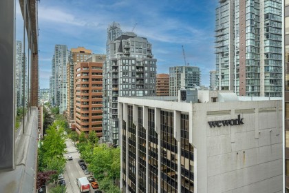 Photo 19 at 1012 - 1010 Howe Street, Downtown VW, Vancouver West