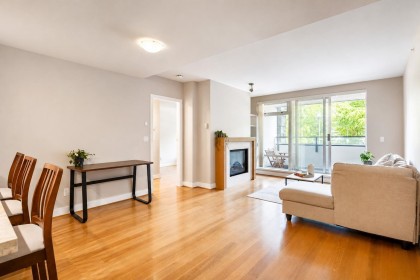 Photo 6 at 107 - 6015 Iona Drive, University VW, Vancouver West