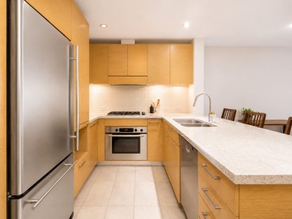 Photo 9 at 107 - 6015 Iona Drive, University VW, Vancouver West