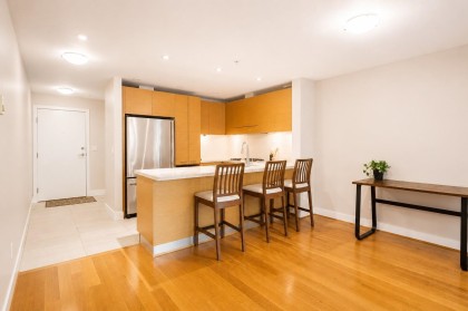 Photo 8 at 107 - 6015 Iona Drive, University VW, Vancouver West
