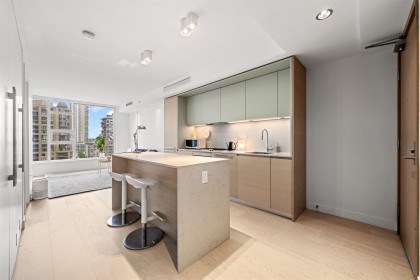Photo 6 at 1009 - 1289 Hornby Street, Downtown VW, Vancouver West