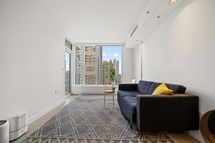 Photo 3 at 1009 - 1289 Hornby Street, Downtown VW, Vancouver West
