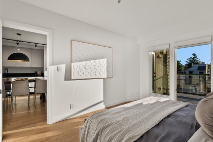Photo 17 at 403 - 1688 Cypress St Street, Kitsilano, Vancouver West
