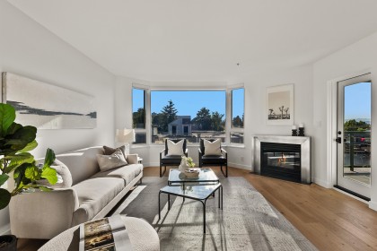 Photo 1 at 403 - 1688 Cypress St Street, Kitsilano, Vancouver West