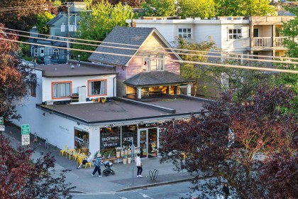 Photo 28 at 403 - 1688 Cypress St Street, Kitsilano, Vancouver West
