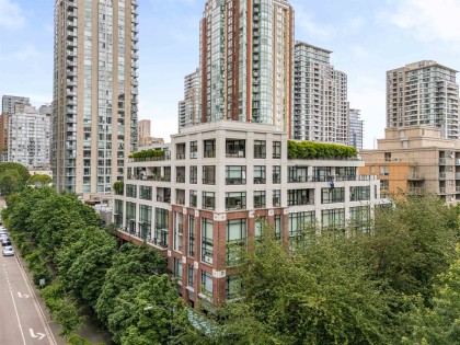 Photo 22 at 303 - 988 Richards Street, Yaletown, Vancouver West