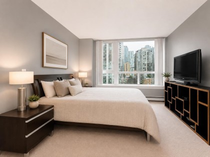 Photo 6 at 1206 - 388 Drake Street, Yaletown, Vancouver West