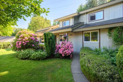 Photo 3 at 1747 Bellelynn Place, Westlynn, North Vancouver
