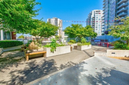 Photo 21 at 608 - 150 W 15th Street, Central Lonsdale, North Vancouver