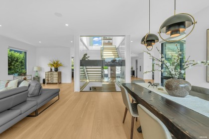 Photo 6 at 4275 Chelsea Crescent, Forest Hills NV, North Vancouver