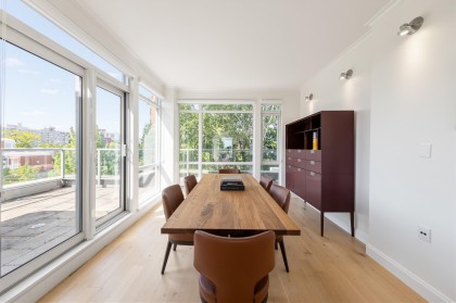 Photo 16 at 602 - 618 W 45th Avenue, Oakridge VW, Vancouver West