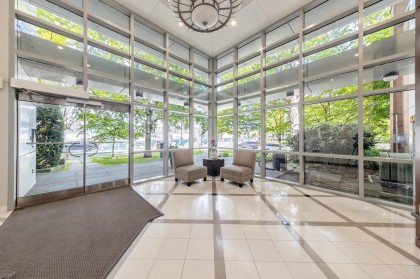 Photo 7 at 602 - 618 W 45th Avenue, Oakridge VW, Vancouver West