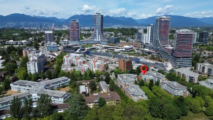 Photo 37 at 602 - 618 W 45th Avenue, Oakridge VW, Vancouver West