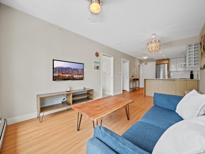 Photo 6 at 213 - 159 W 2nd Avenue, False Creek, Vancouver West