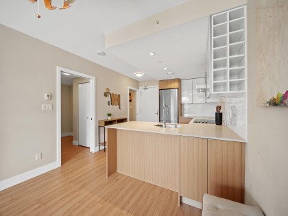 Photo 16 at 213 - 159 W 2nd Avenue, False Creek, Vancouver West