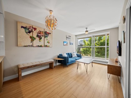 Photo 3 at 213 - 159 W 2nd Avenue, False Creek, Vancouver West