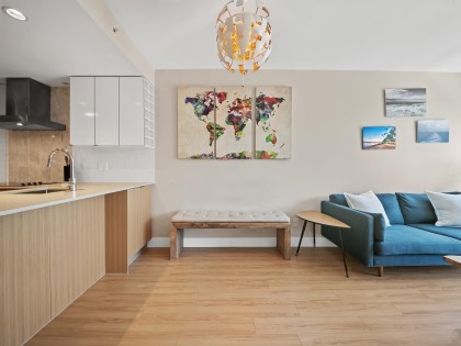 Photo 4 at 213 - 159 W 2nd Avenue, False Creek, Vancouver West