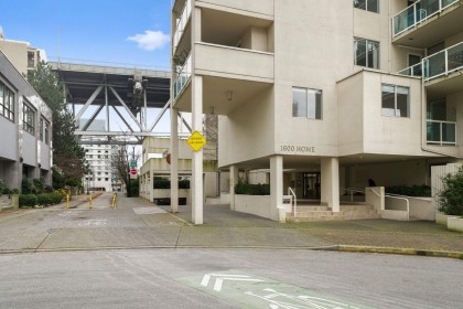 Photo 34 at 205 - 1600 Howe Street, Yaletown, Vancouver West