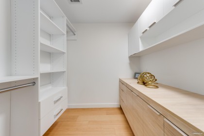 Photo 14 at 302 - 6485 Manitoba Street, Oakridge VW, Vancouver West