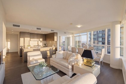 Photo 13 at 906 - 112 E 13th Street, Central Lonsdale, North Vancouver
