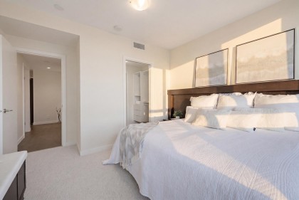 Photo 20 at 906 - 112 E 13th Street, Central Lonsdale, North Vancouver