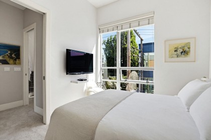 Photo 14 at 304 - 2108 W 12th Avenue, Kitsilano, Vancouver West