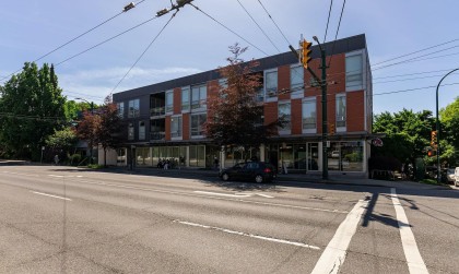 Photo 31 at 304 - 2108 W 12th Avenue, Kitsilano, Vancouver West
