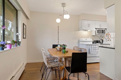 Photo 5 at 305 - 175 E 4th Street, Lower Lonsdale, North Vancouver