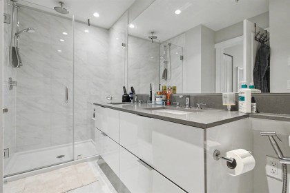 Photo 17 at 122 - 2651 Library Lane, Lynn Valley, North Vancouver