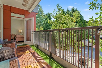 Photo 24 at 122 - 2651 Library Lane, Lynn Valley, North Vancouver
