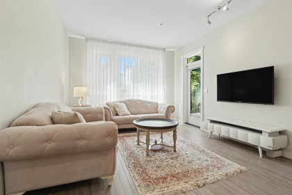 Photo 10 at 122 - 2651 Library Lane, Lynn Valley, North Vancouver