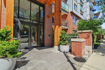 Photo 25 at 122 - 2651 Library Lane, Lynn Valley, North Vancouver